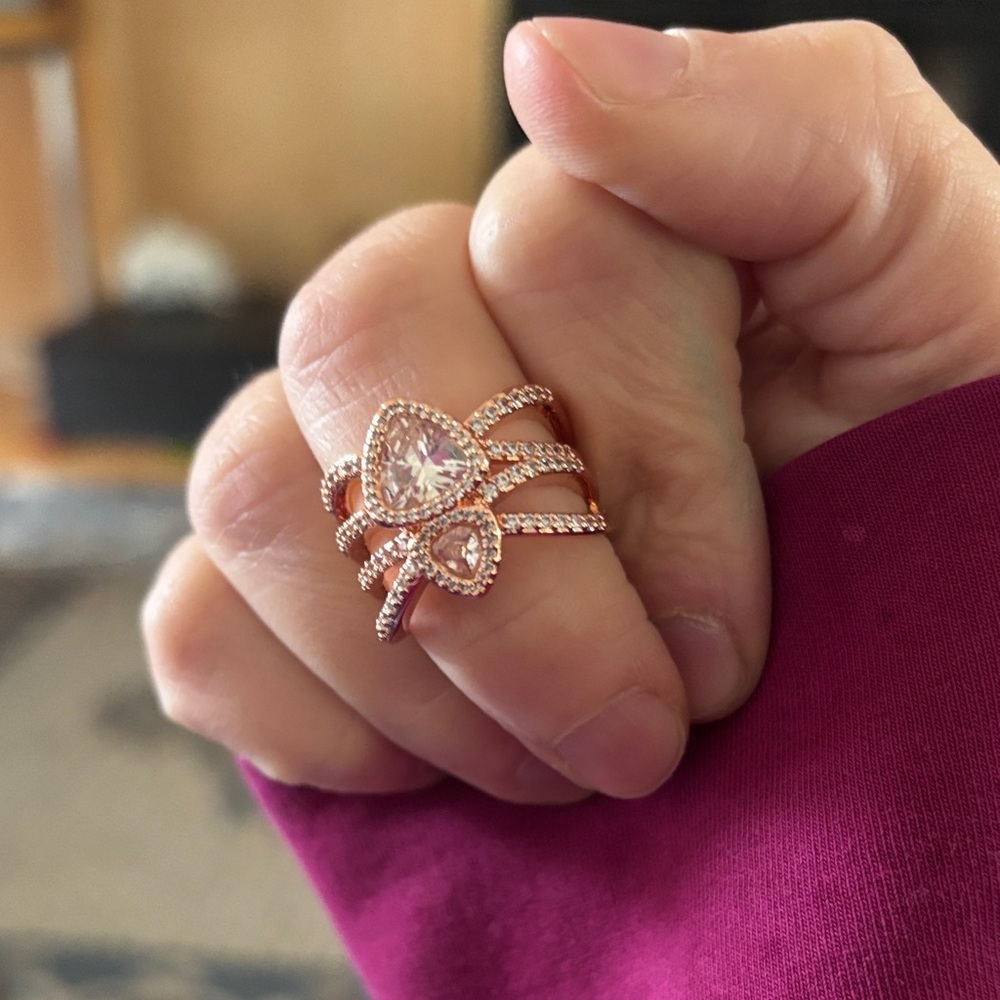 Elegant Rose Gold Heart Ring
